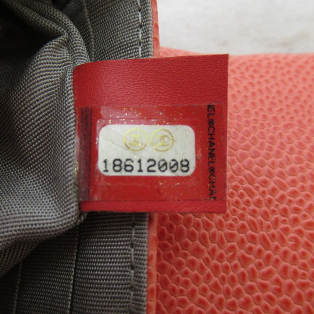 CHANEL wallet (Grained Chain Pre-Owned Calf) (Good) Caviar Skin Pink