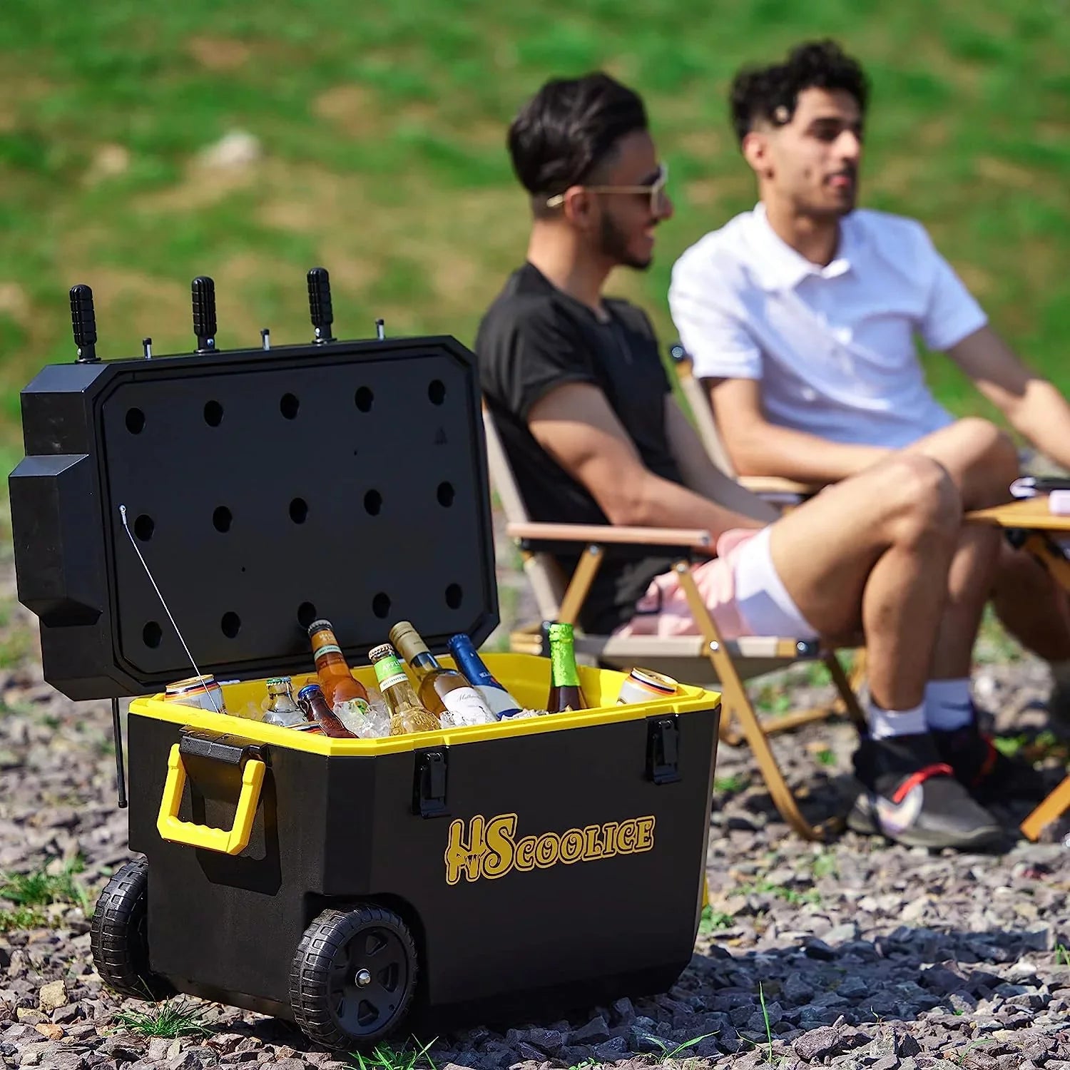 65 Outdoor Wheels, Foosball Red Chest Hard & for Family Barbecue, Portable Camping, Cooler Cooler Picnic, Gathering Table, with Ice - with Black QT Ideal