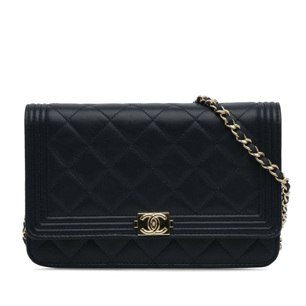 (Good) Lambskin Pre-Owned Leather Crossbody Wallet On Blue Bag Unisex Authenticated Chanel Boy Chain