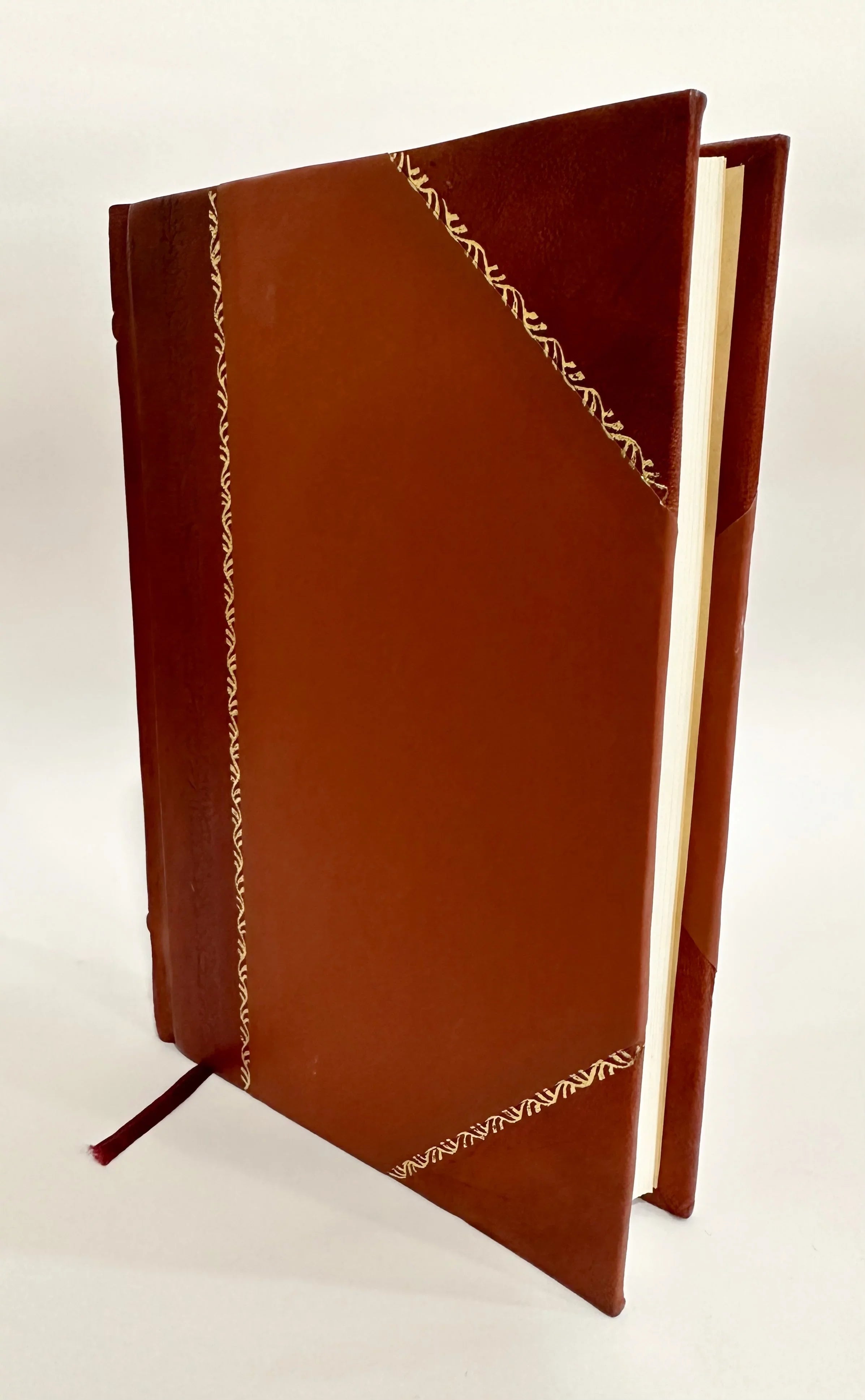 V (1912) of [Leather Aspects Sydney (1912) 195 Ownership. Volume Brooks, Public Bound] /