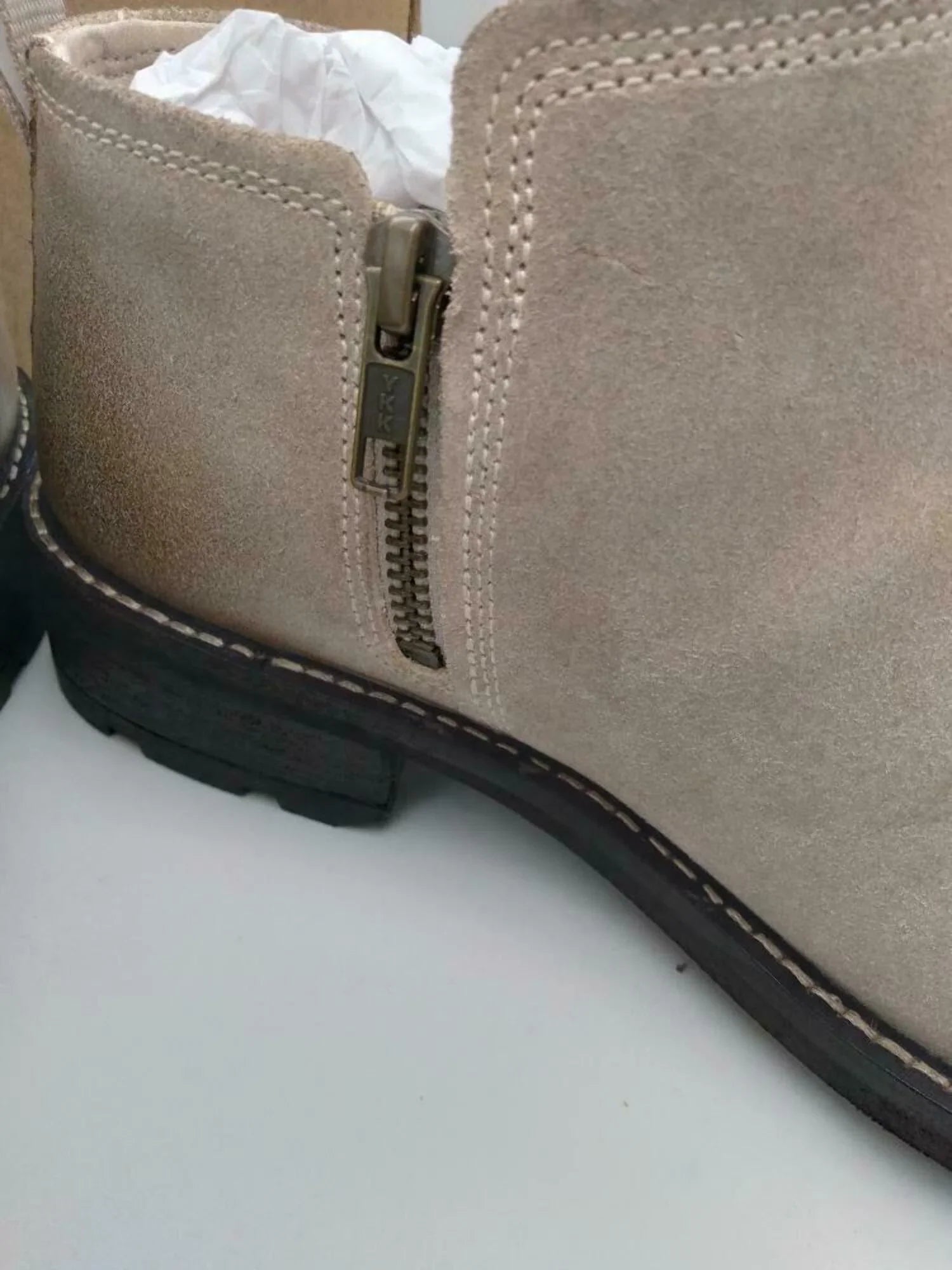 Boot, Women's Gaucho/Toasted Coconut, KEEN Oregon City Chelsea 7W Ankle