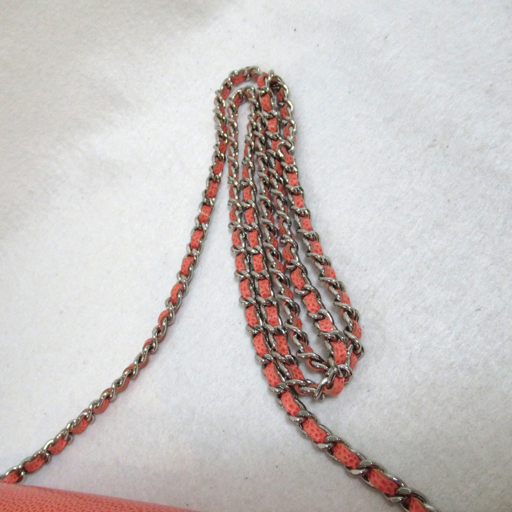 CHANEL wallet (Grained Chain Pre-Owned Calf) (Good) Caviar Skin Pink