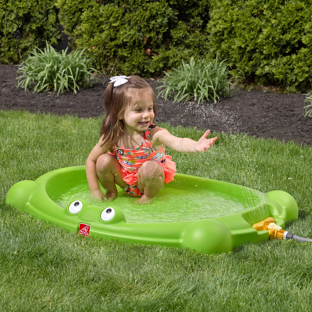 Toddlers for Plastic Pad Water Splash Step2 Green Playset Waterbug Outdoor