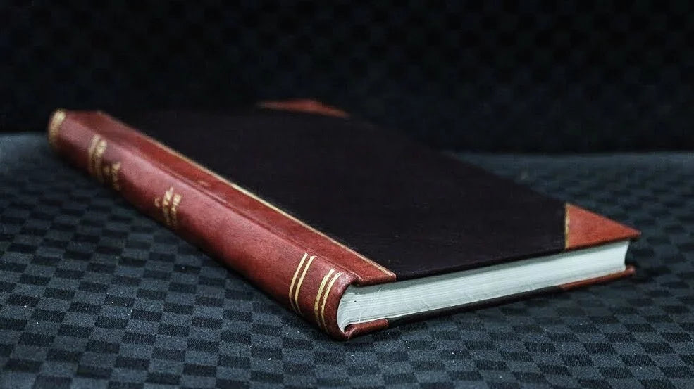 Bourdelotius supplevit, perpetuum emendavit, commentarium [Leatherbound] Io. Satyricon. adiecit (1618)