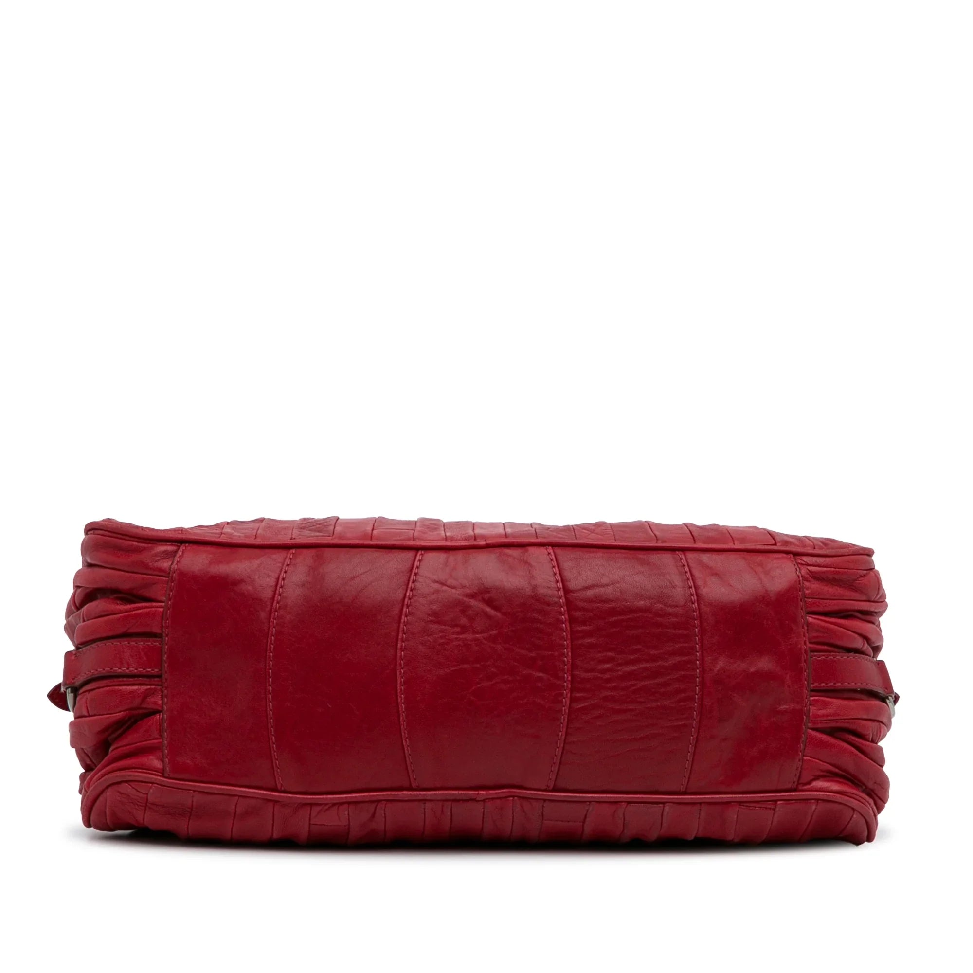 Leather Unisex Miu Bag Tote Miu Pre-Owned (Good) Quilted Authenticated Calf Red