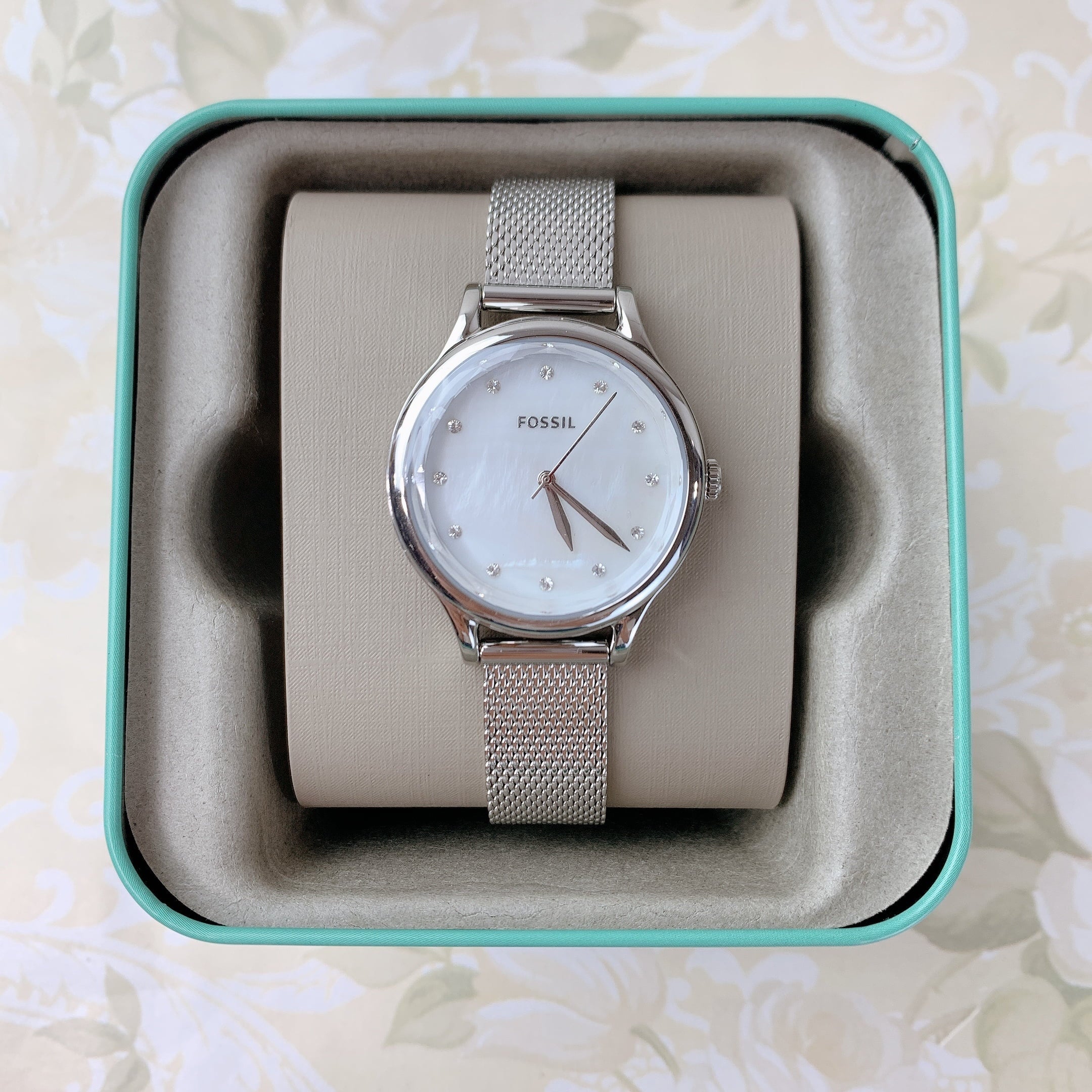 Mesh Women's BQ3390 Stainless Smoke Steel Laney Three-Hand Fossil Watch