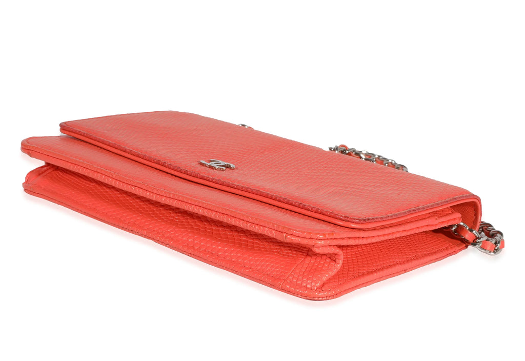 Wallet Chain Lizard On Pre-Owned Chanel Coral