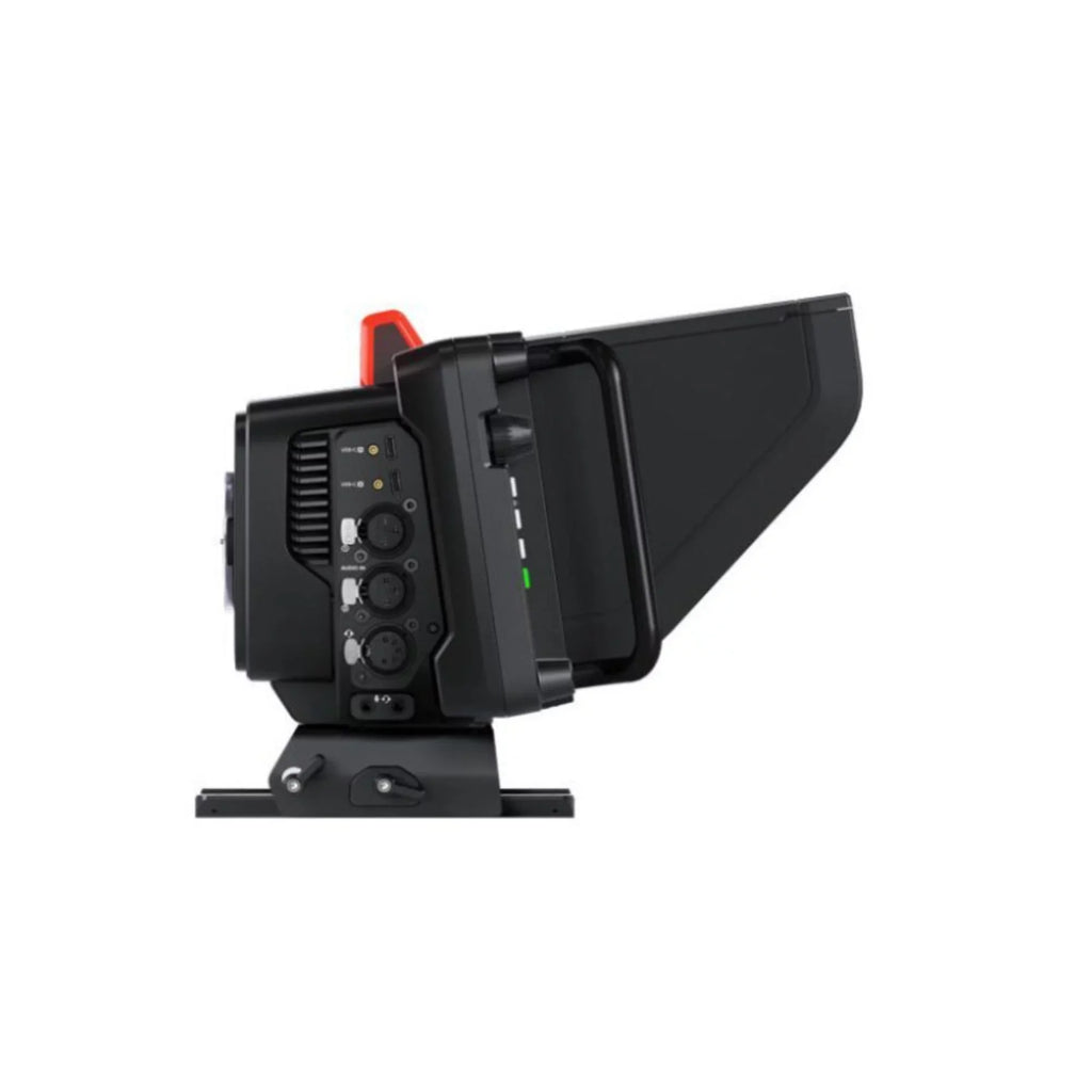 with Pro Camera Blackmagic 4K Focus Bundle G2 Demand Studio