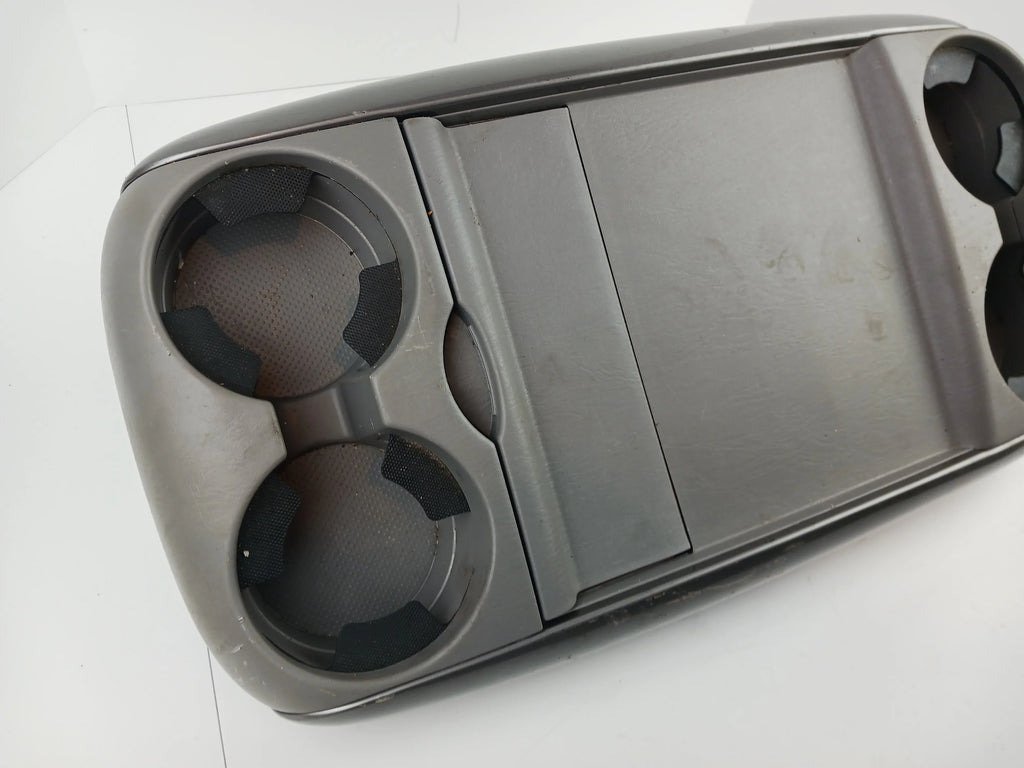 OEM 05 Toyota 07 04 10 (Good) 08 06 Tray Sienna Pre-Owned 09 Center Console