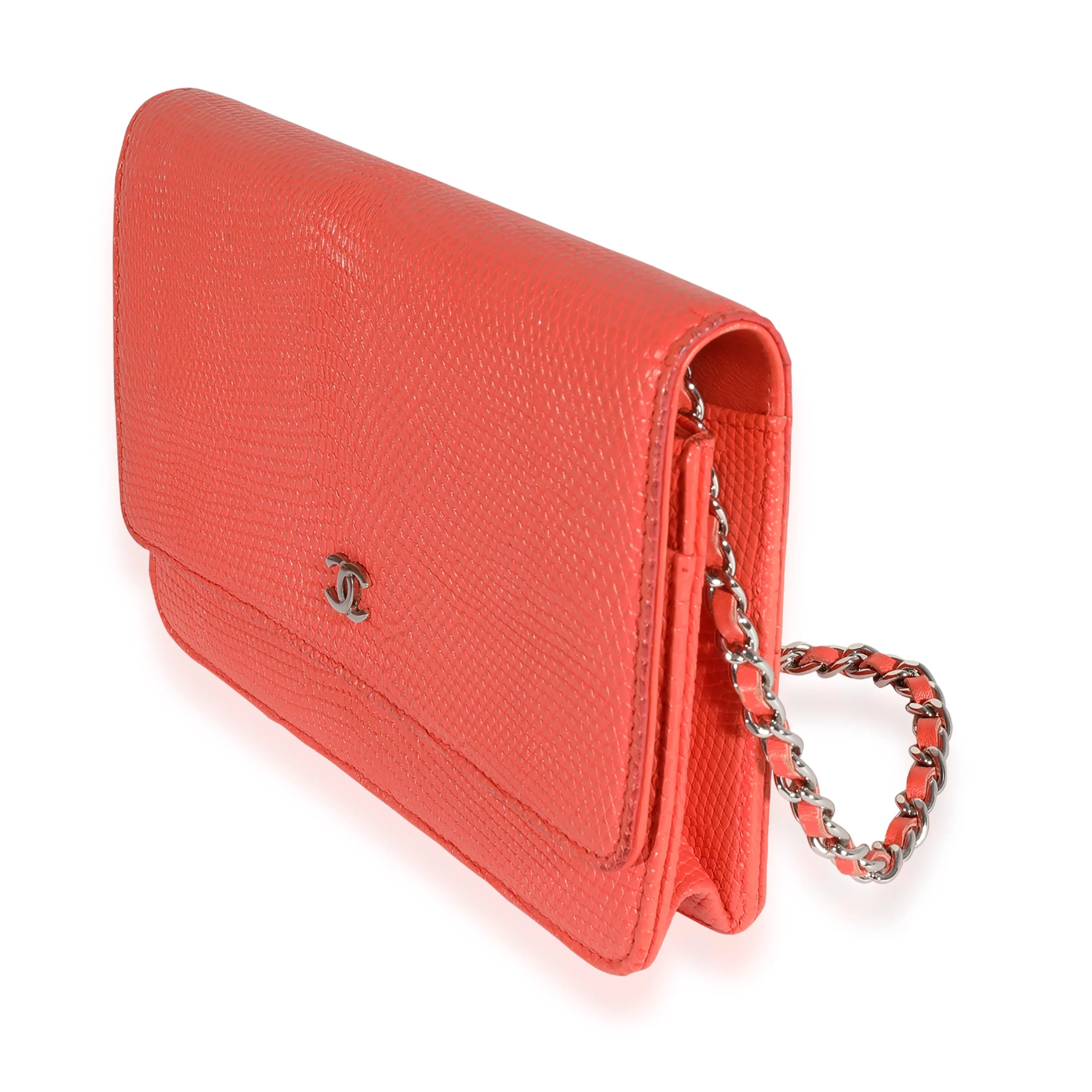 Wallet Chain Lizard On Pre-Owned Chanel Coral