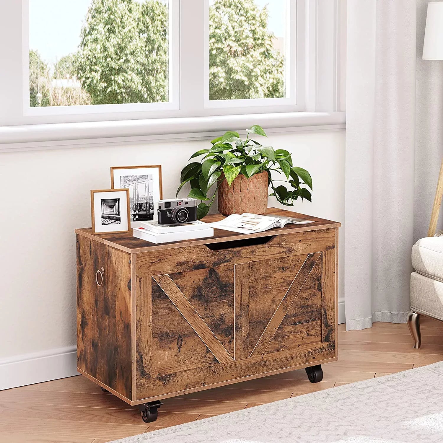 220 Rustic Trunk Brown Bench, Chest, Storage Wooden Hinge, Supports Shoe Opening, U-Shaped Easy Storage Sturdy FG74CW01 Wheels, Movable, Bench Bench, lb, Entryway Assembly, Storage on Safety