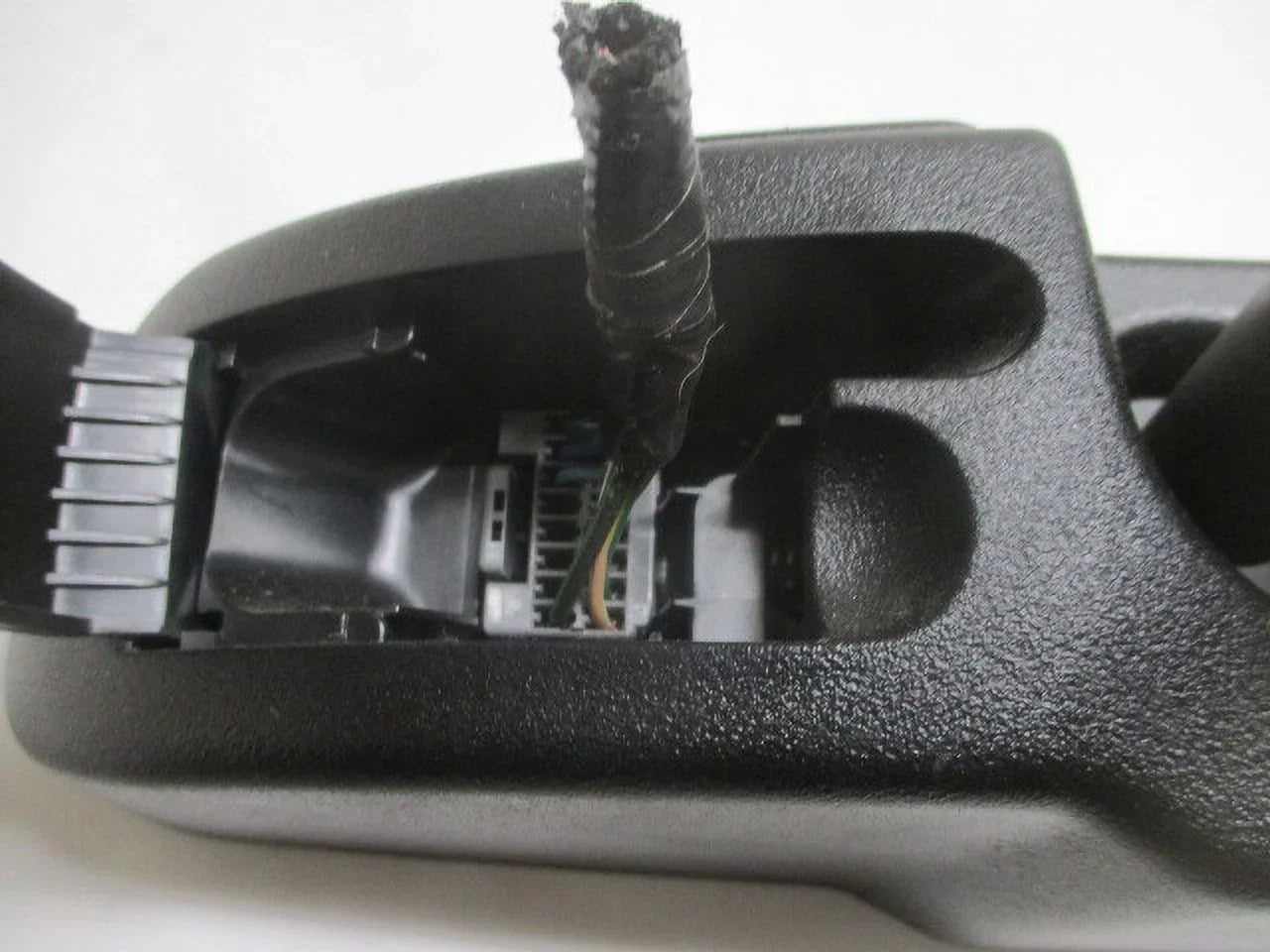 Caliber Ram Mirror Rear Dim View LKQ 1500 OEM Pre-Owned Auto Dimming Dodge w/Automatic (Good)